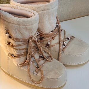 SNOW BOOTS Cozy Beige Winter